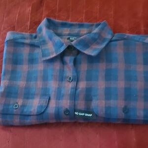 Lee Women's Oversized Blue and Maroon Plaid Button Shirt Size Large